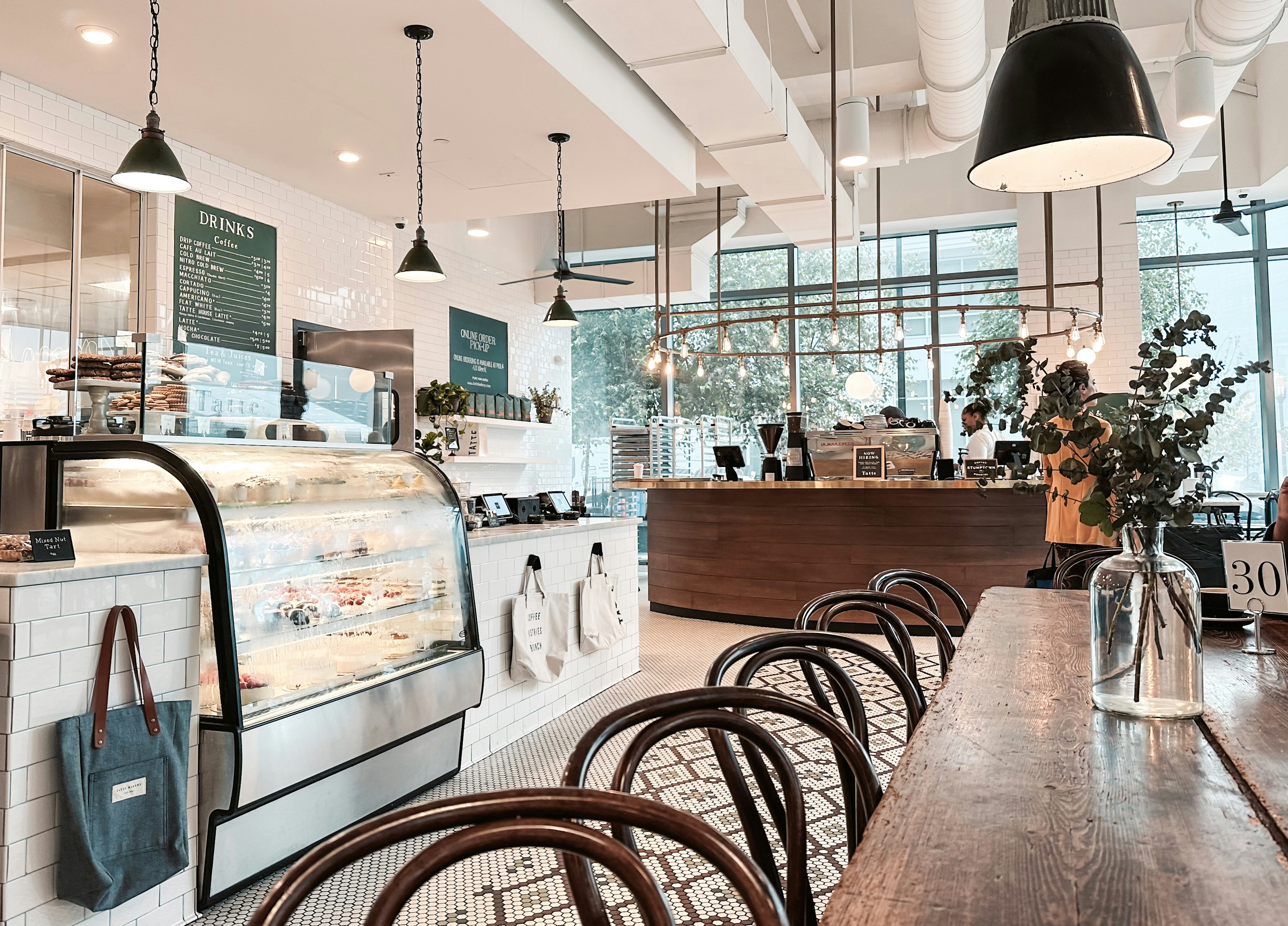 Cafes & Bakeries